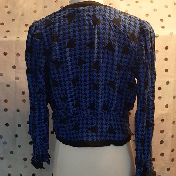 1980s Vintage Houndstooth Silk Blouse - Picture 4 of 4